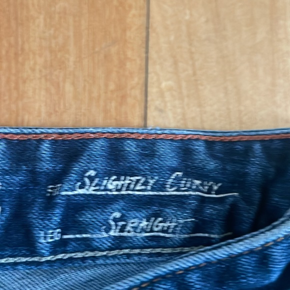 EUC Eddie Bauer women’s jeans P8 - Picture 2 of 6